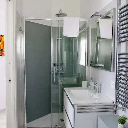 Affittacamere Tra Cielo E Mare 3*