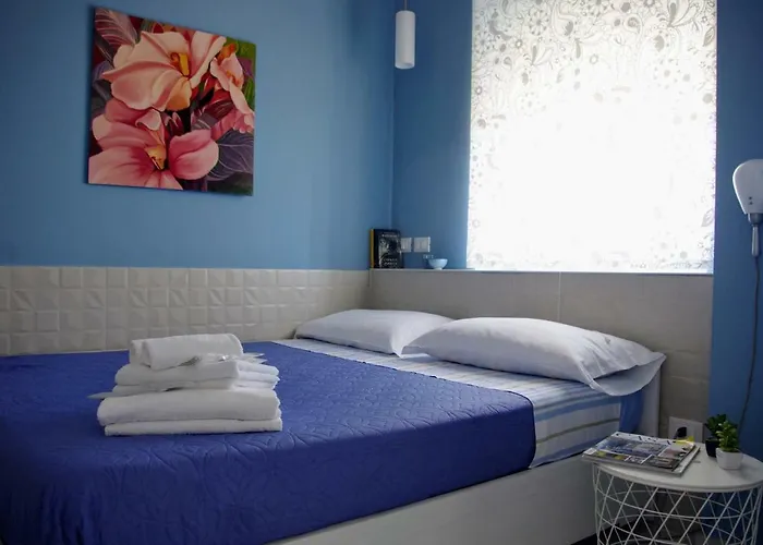 Tra Cielo E Mare 게스트하우스 3*